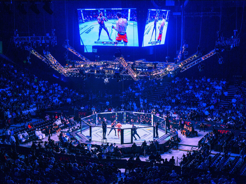 UFC-294-will-be-the-latest-event-to-be-held-in-the-UAE-capital